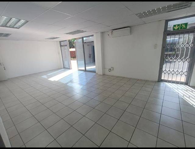 INDUSTRIAL PROPERTY TO RENT IN LASER PARK